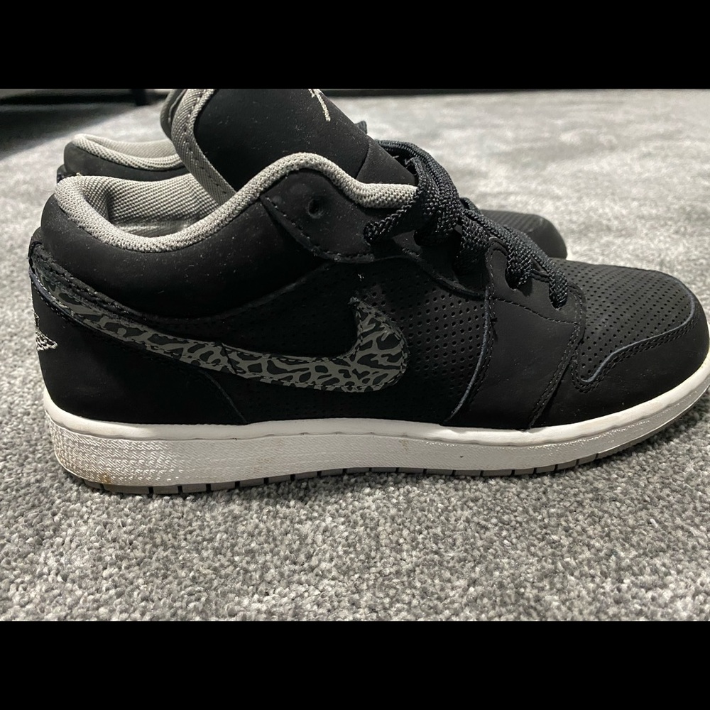 Nike Jordan  Sneakers